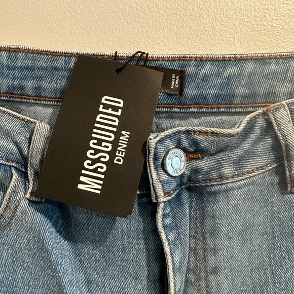Missguided High Waisted Comfort Stretch Mom Jean Size 14r - Picture 3 of 4